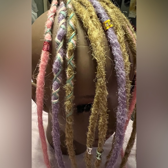 10 synthetic dreads 16 inches in length - Picture 2 of 16